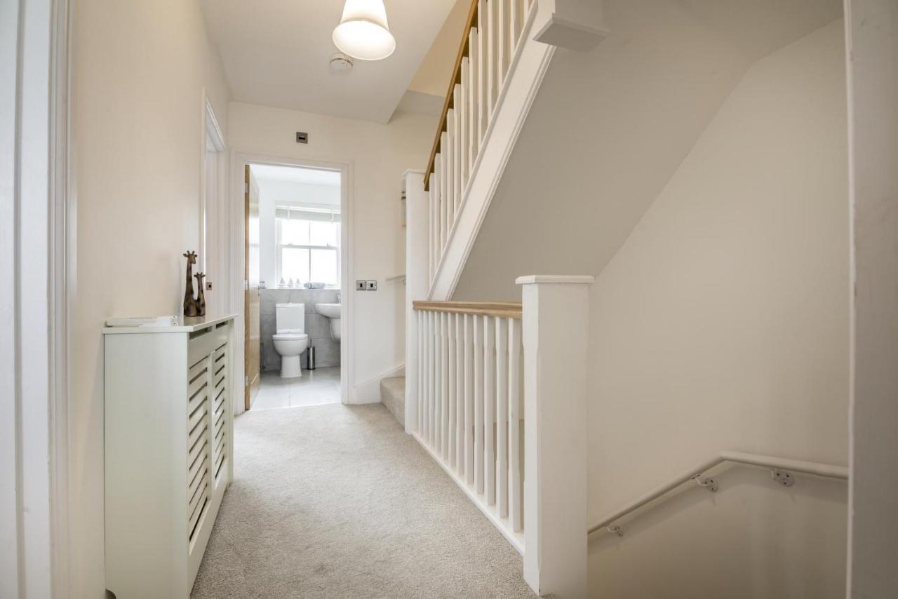 Milford Street - 5 Bedroom Luxurious Holiday Home - Сондерсфут Экстерьер фото
