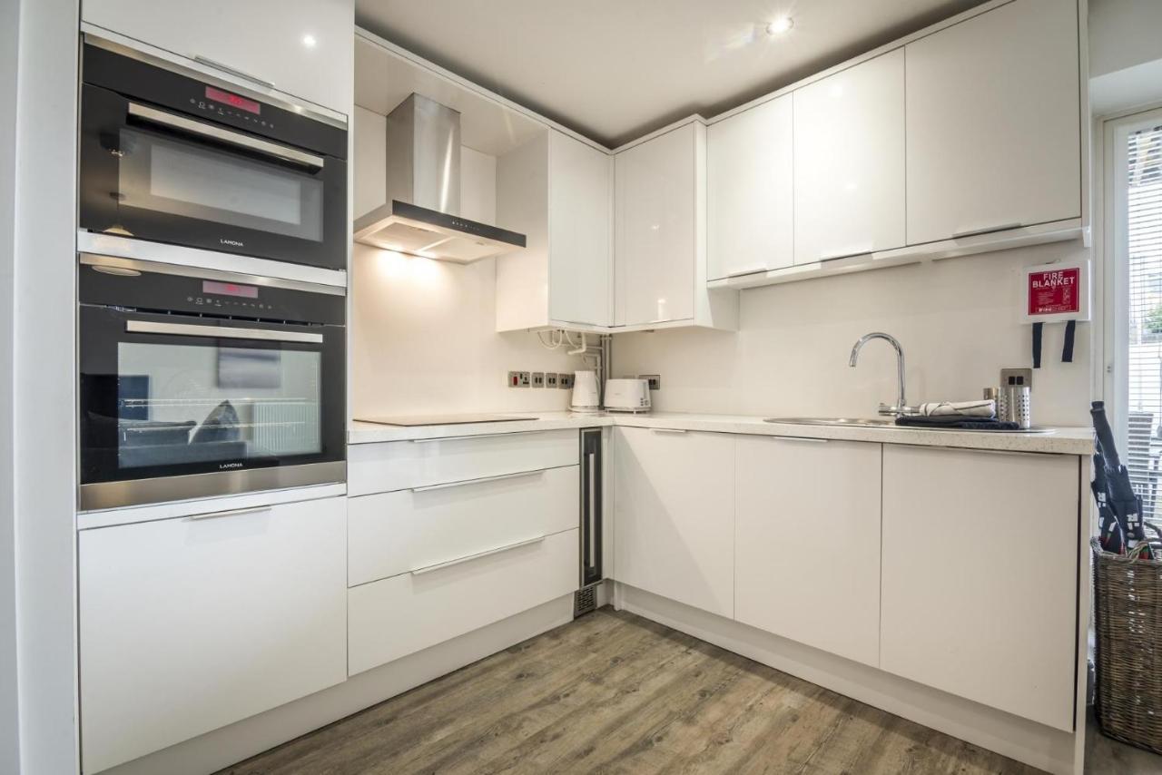 Milford Street - 5 Bedroom Luxurious Holiday Home - Сондерсфут Экстерьер фото