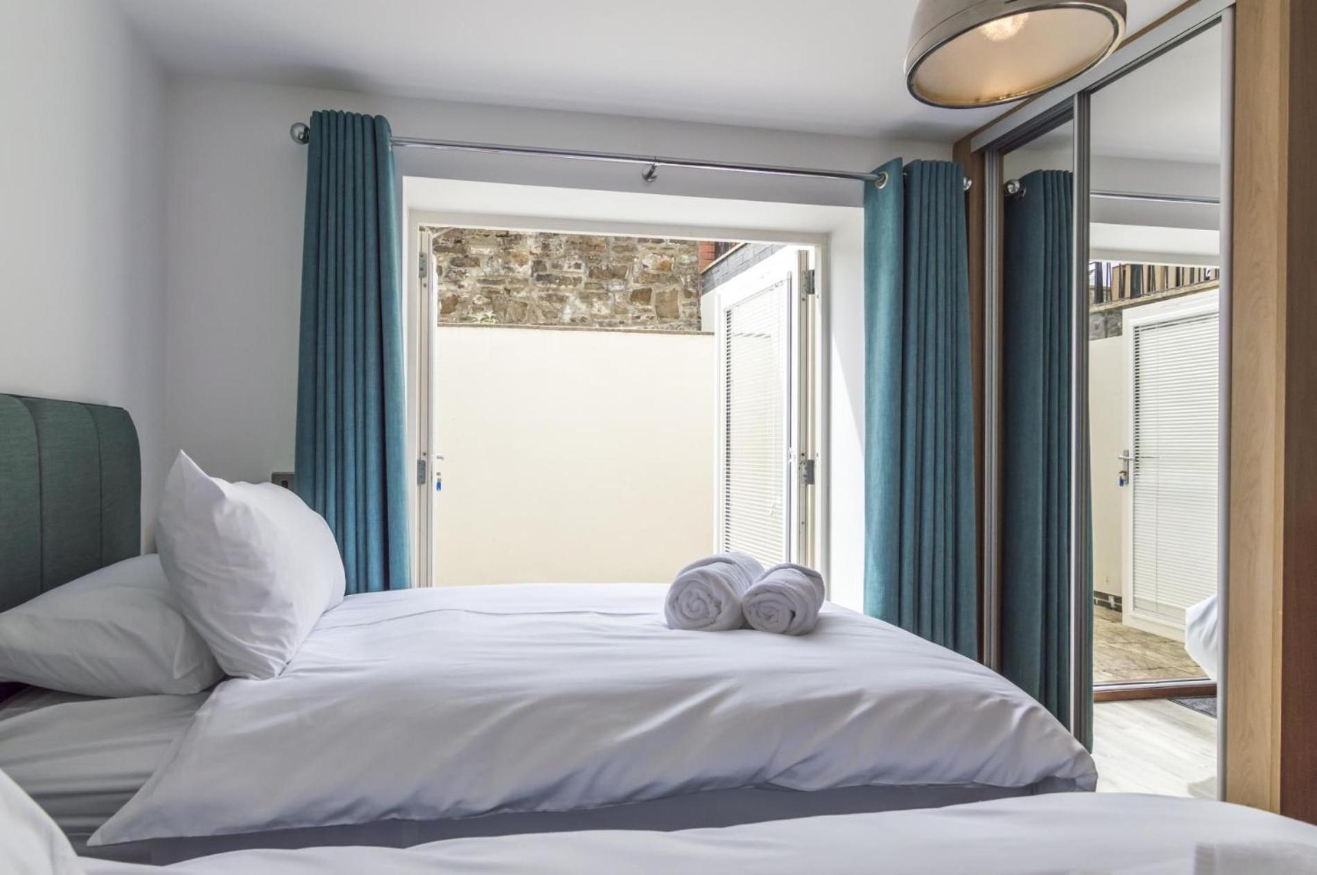 Milford Street - 5 Bedroom Luxurious Holiday Home - Сондерсфут Экстерьер фото